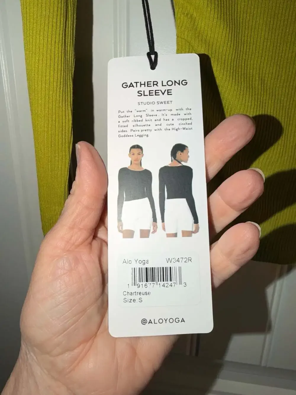 Alo Yoga Gather Long Sleeve – Chartreuse – Size Small – NWT